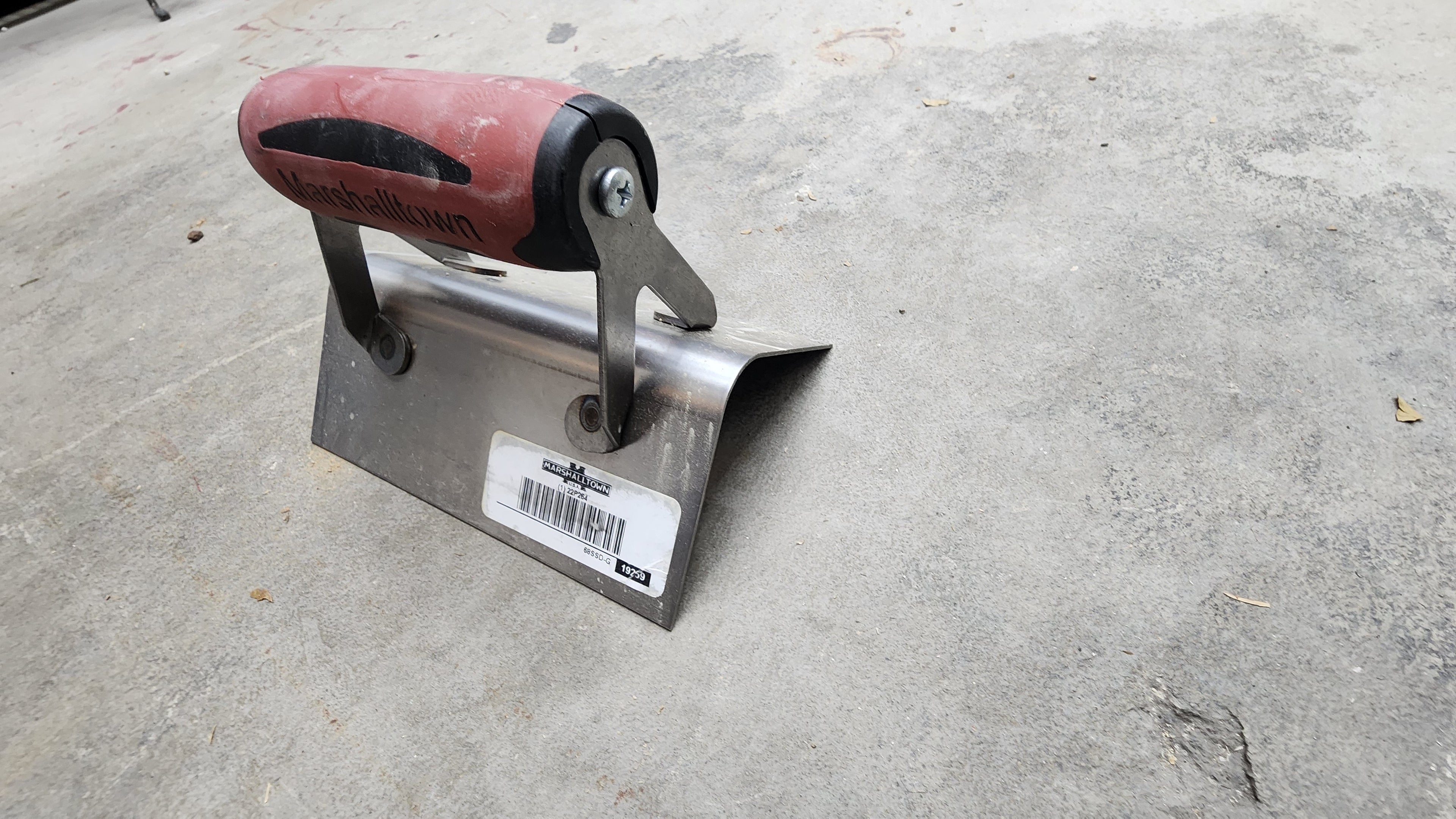 Marshmallow 3/4" coner. New,  never used