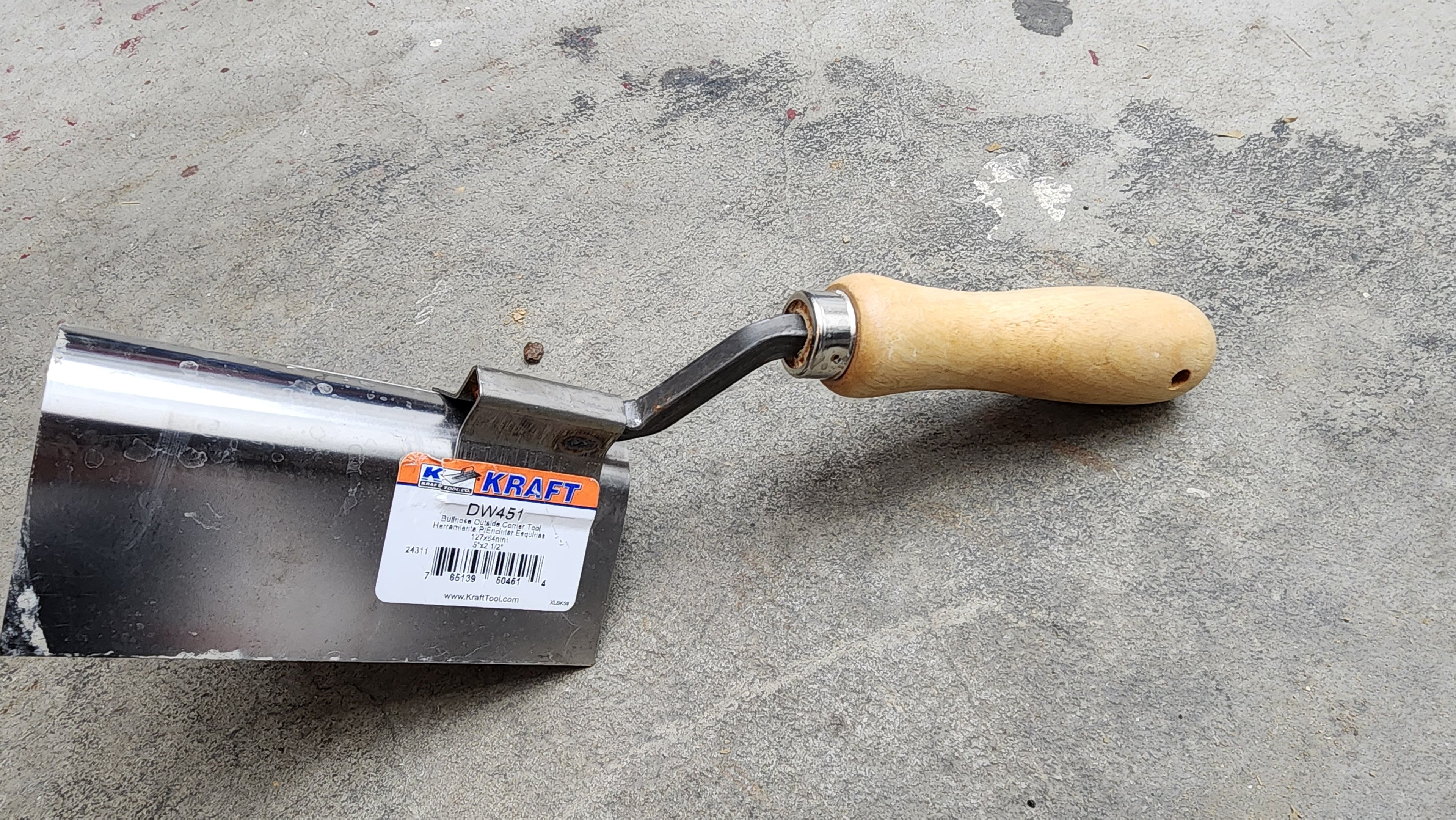Kraft tool. Concrete outside corner 5 inch