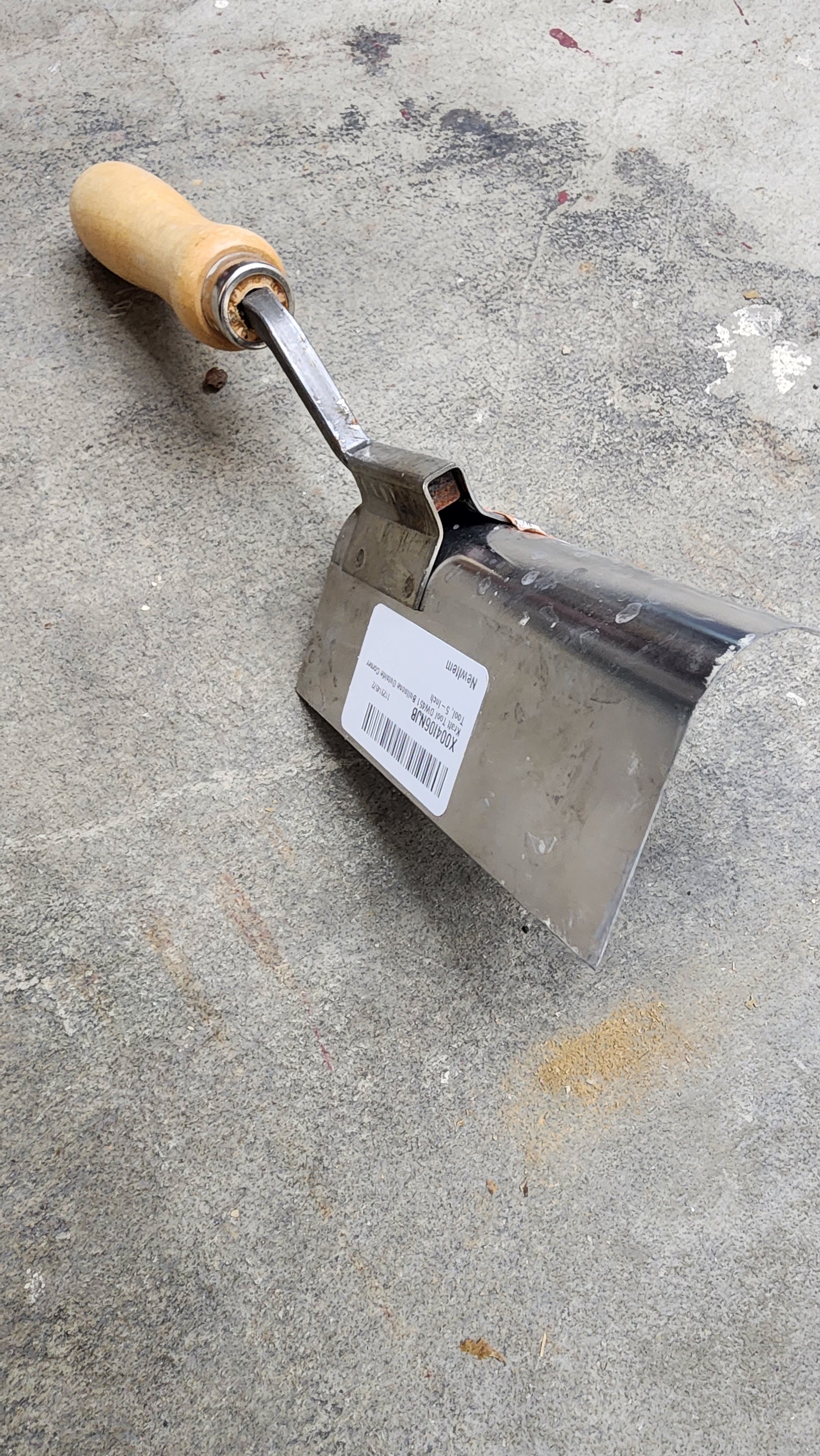 Kraft tool. Concrete outside corner 5 inch